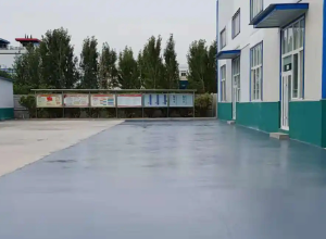 庆阳彩色路面喷涂翻新的材料对冬季